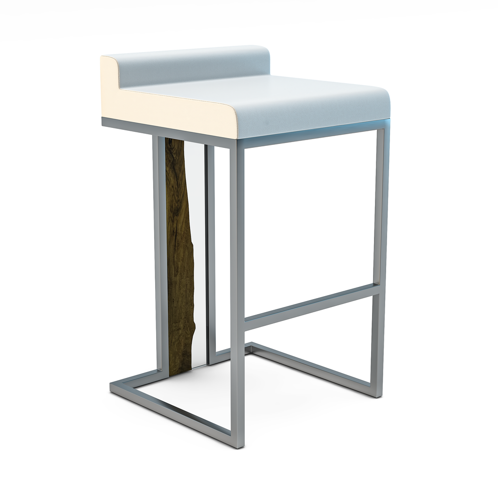 Table & Bar Stools